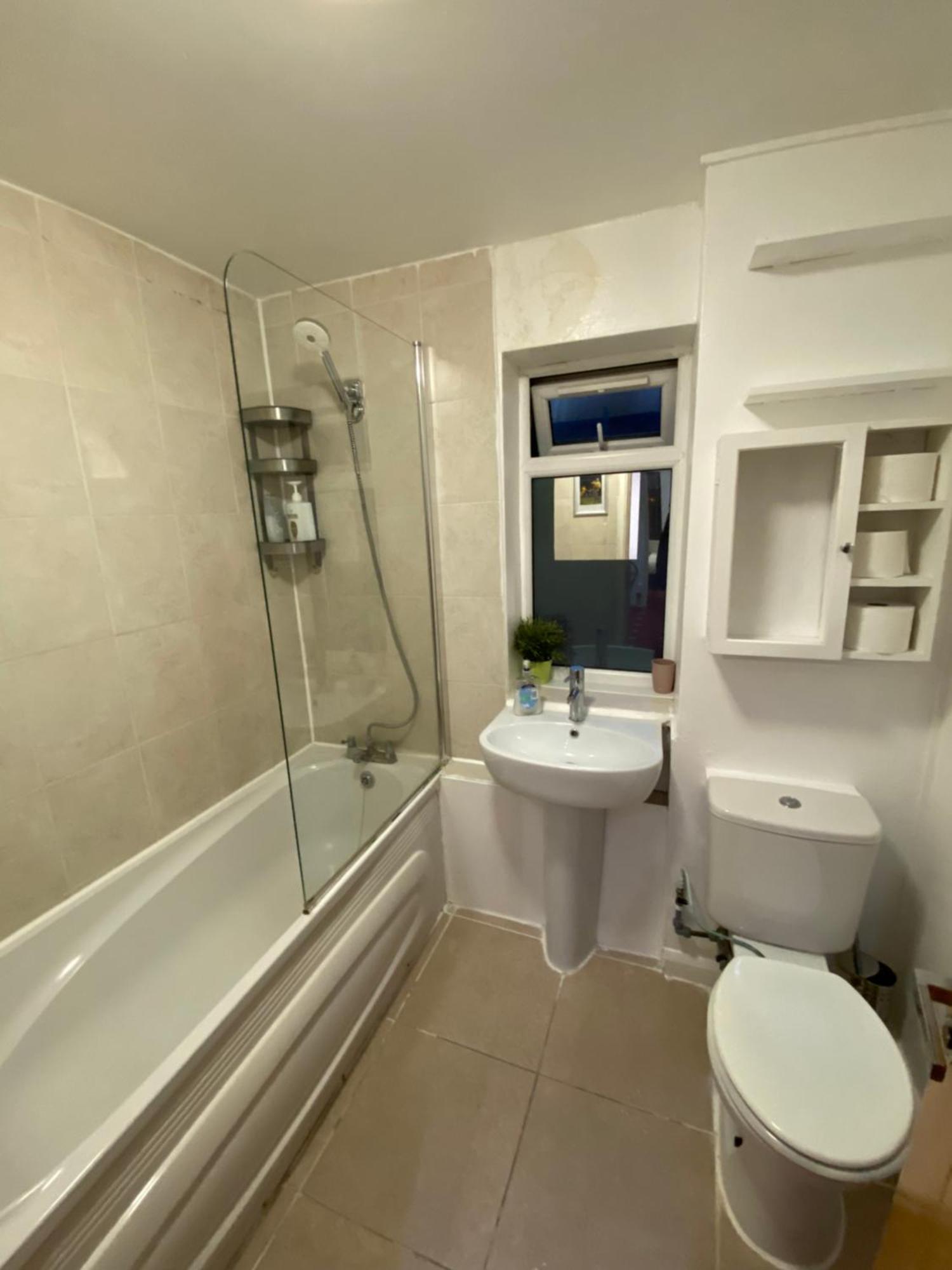 Fabulous Private Bedrooms Near Euston Station, Central London Ngoại thất bức ảnh
